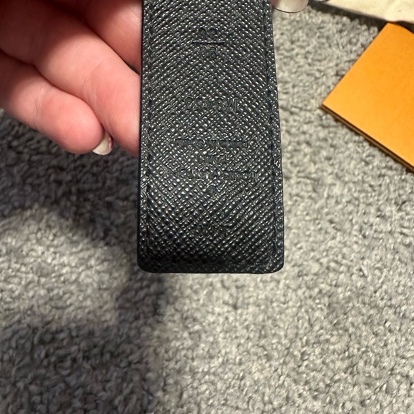 🌸Louis Vuitton Reversible Belt🌸 - Picture 7 of 8